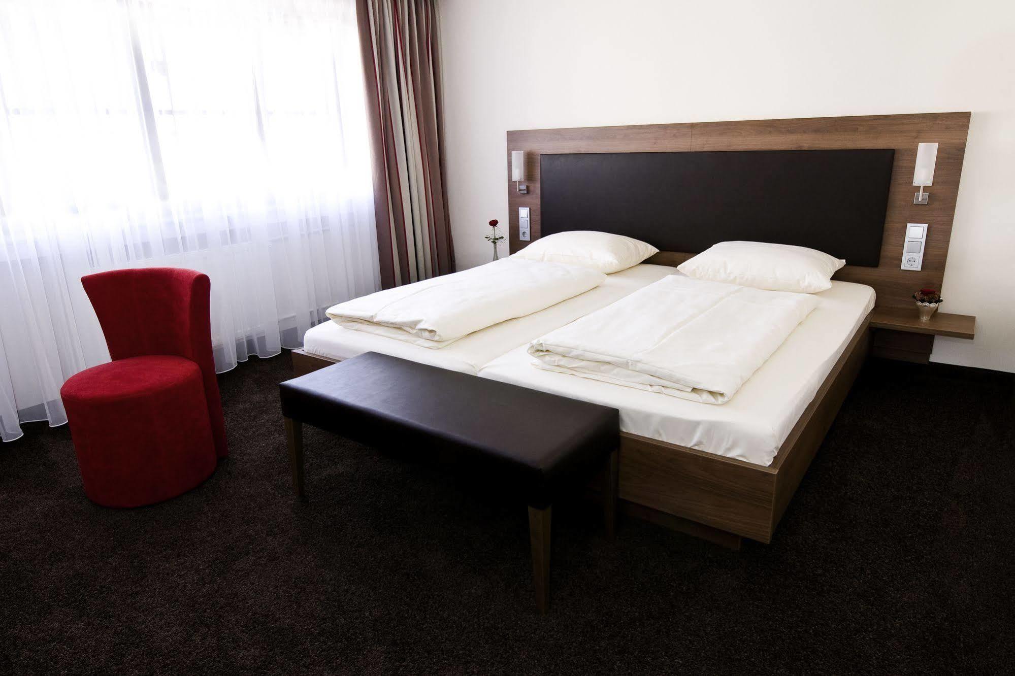 Schwanen 3*